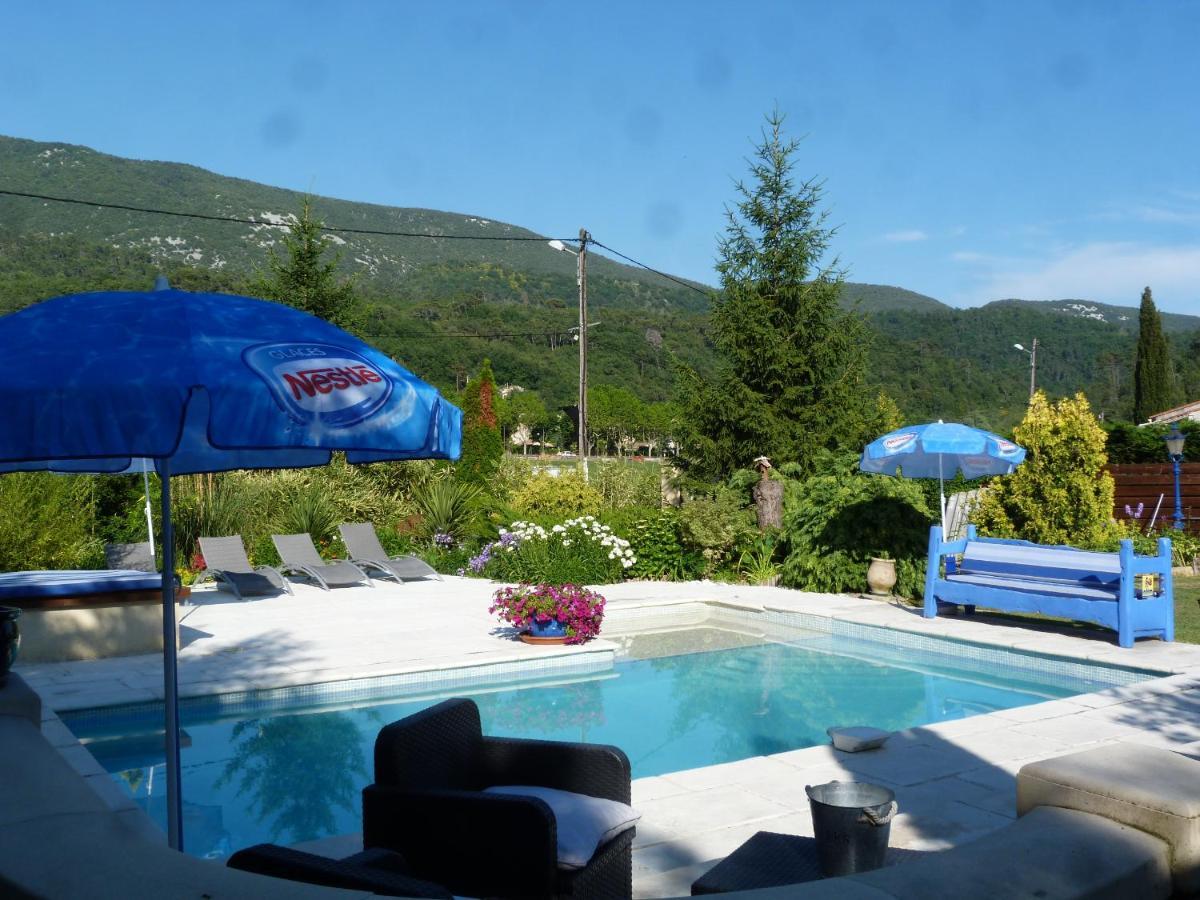 Les Bambous B&B Леван Экстерьер фото