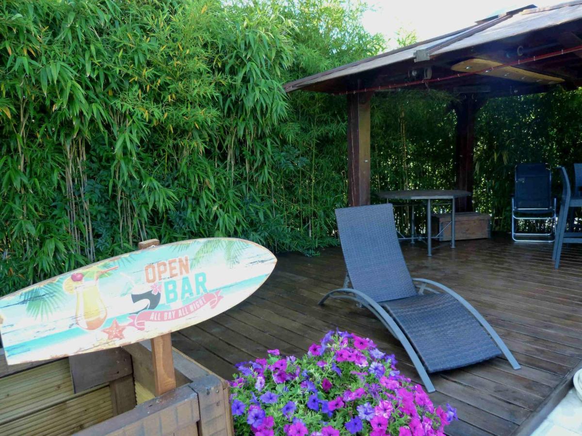 Les Bambous B&B Леван Экстерьер фото